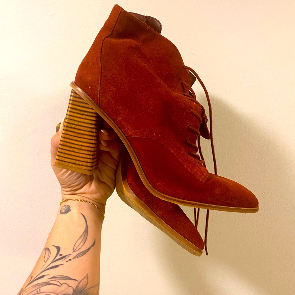 Vince Camuto block heels size 12